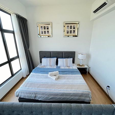 Kuantan Imperium Seaview Cityview By Avenzee Exterior photo
